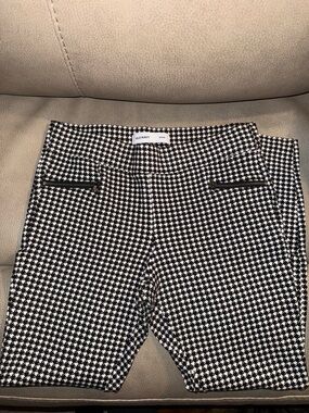 Old Navy Black & White Houndstooth Ponte Skinny Pants